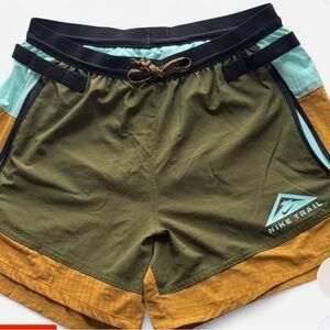 Nike Trail Dri-FIT Running Shorts Olive/Gold (S)